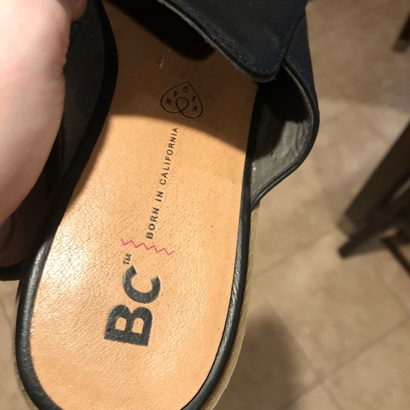 Vegan Austin Mule Flat - Picture 6 of 7